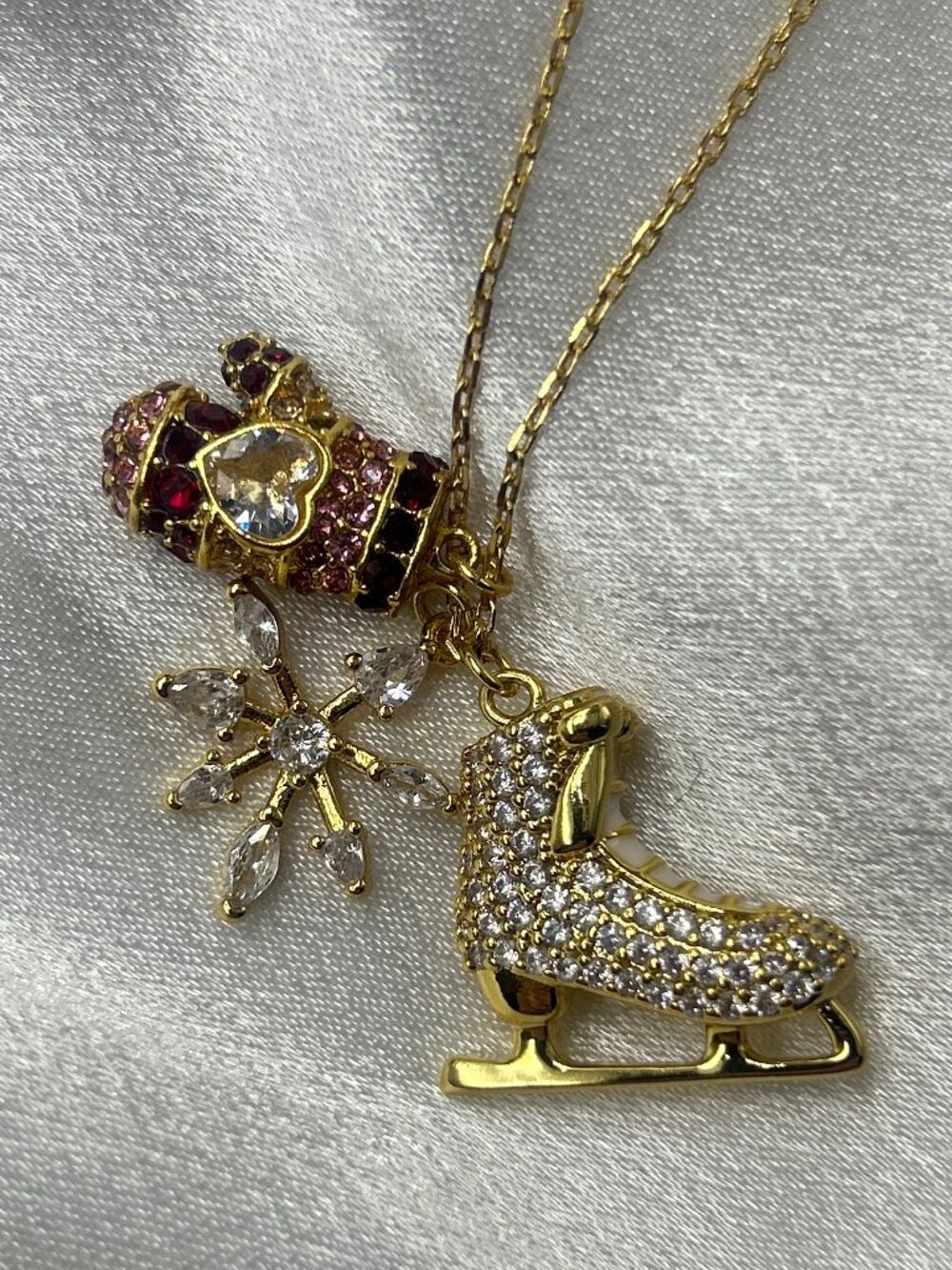 Gold Tone Ice Skate Snowflake Charm Necklace Crystal Winter Jewelry - Picture 2 of 4